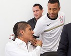 Sem acordo, exame
 de Paolo Guerrero 
é adiado para sexta (Daniel Augusto Jr./ Agência Corinthians)