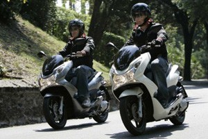 Honda PCX 150 (Foto: Divulgação)