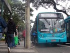 Motoristas de ônibus protestam em S. José (Daniel Corrá/G1)