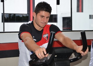 João Denoni, volante do Atlético-GO (Foto: Divulgação/Atlético-GO)