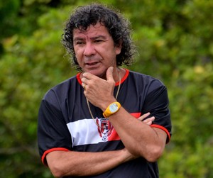 Afonso Alves, treinador do Andirá (Foto: Nathacha Albuquerque)