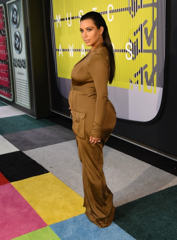 Qual o seu veredito para as nádegas de Kim Kardashian? (Foto: Getty Images)
