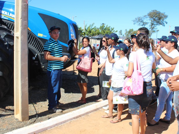 Estudantes de Agronomia vieram de Buriticupu para Bom Jesus (Foto: Ellyo Teixeira/G1)