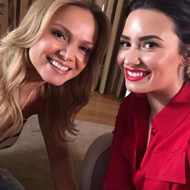 <b>Eliana faz</b> selfie com Demi Lovato e elogia: &quot;Sincera&quot; - eliana-demi