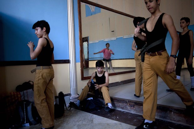 Marcos, Cesar e Angel Ramirez Castellanos sonham em virar profissionais (Foto: Ramon Espinosa/AP)