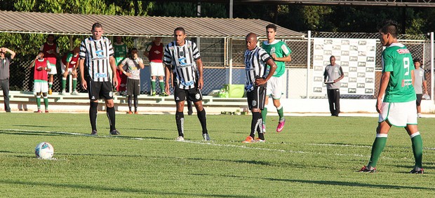 Luverdense vence Treze por 4 a 0 (Foto: Assessoria/Luverdense Esporte Clube)