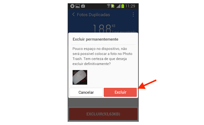 Deletando imagens duplicadas encontradas no Android utilizando o Clean Master (Foto: Reprodução/Marvin Costa)