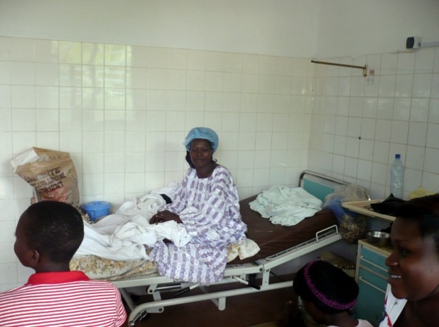 Atendimento no Hospital no vilarejo da África do Sul (Foto: Márcio Antônio Elias Leonardi) Atendimento no Hospital no vilarejo da África do Sul (Foto: Márcio Antônio Elias Leonardi)
