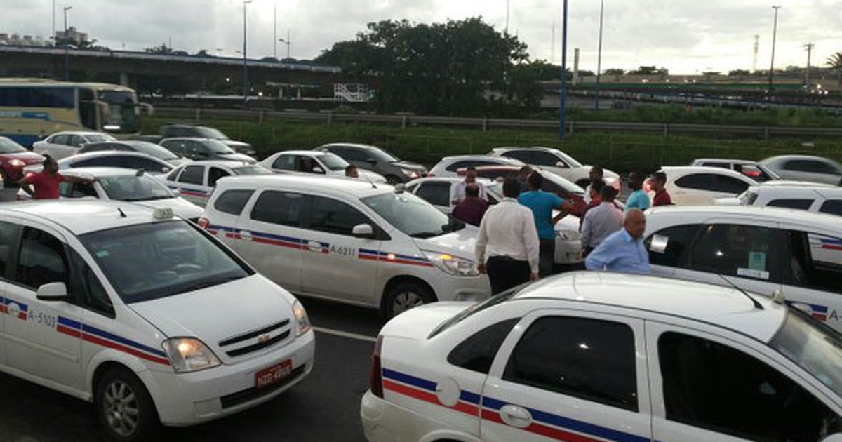 G Taxistas Fazem Carreata Em Protesto Contra Morte De Colega Em