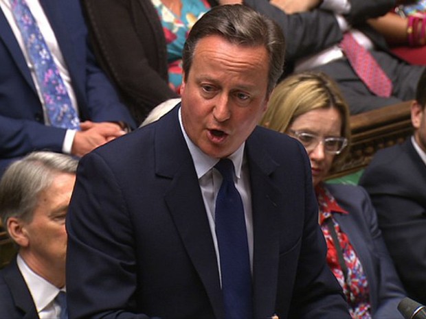 Premiê britânico, David Cameron, participou nesta quarta-feira (13) de última sessão de perguntas na Câmara dos Comuns antes de entregar pedido formal de renúncia (Foto: PRU / AFP)
