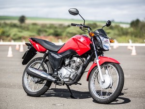 Honda CG 125 Fan 2014 (Foto: Raul Zito/G1)