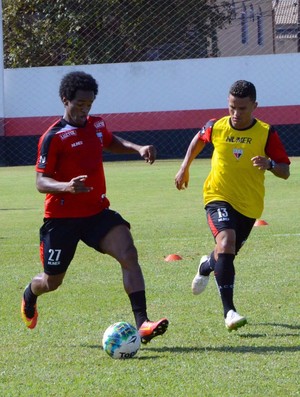 Magno Cruz - meia do Atlético-GO (Foto: Divulgação / Atlético-GO)