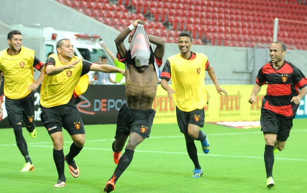 o troco (Antônio Carneiro/ Pernambuco Press)