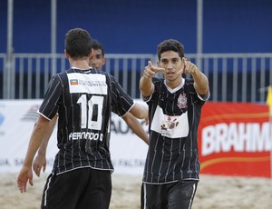 Corinthians e Cruzeiro futebol de areia brasileiro de clubes  (Foto: Marcello Zambrana/Inovafoto)