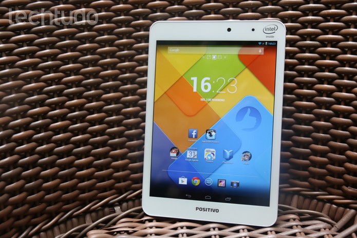 Positivo Mini Quad, o tablet da Positivo com processador quad-core (Foto: Lucas Mendes/TechTudo) Positivo Mini Quad, o tablet da Positivo com processador quad-core (Foto: Lucas Mendes/TechTudo)
