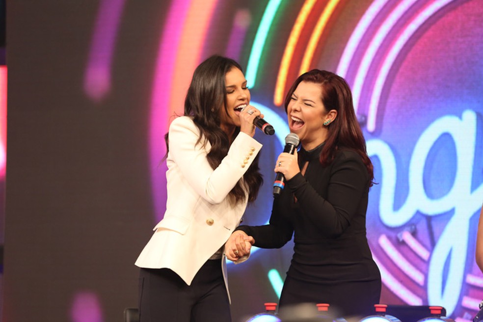 Mariana Rios e Fernanda Souza soltam a voz no 'Ding Dong' (Foto: Carol Caminha/Gshow)