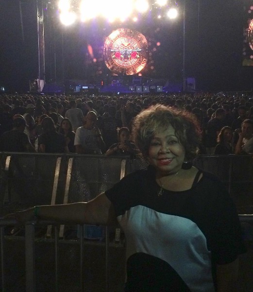 Alcione no show do Guns N' Roses (Foto: Reprodução/Instagram)