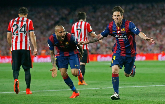 Messi Daniel Alves Barcelona Athletic Bilbao (Foto: Reuters)