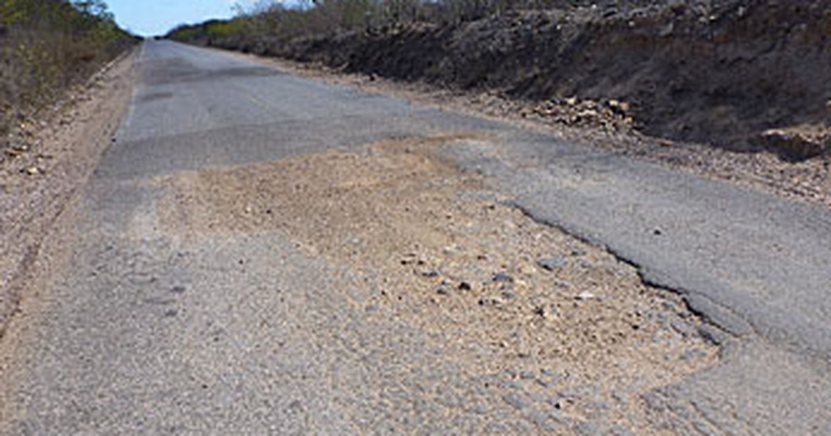 Resultado de imagem para estradas de pernambuco sao consideradas ruins