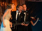 Príncipe William solta a voz ao lado de Taylor Swift e Jon Bon Jovi