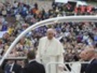 Em Assis, Papa condena guerras e homenageia imigrantes mortos