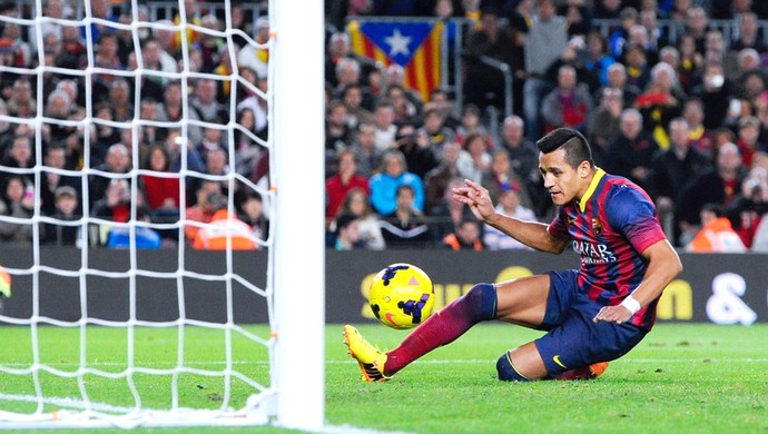 Alexis Sanchez  Barcelona e Espanyol (Foto: Getty Images)