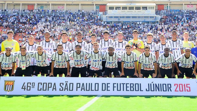 Quase 99% dos votantes pedem chance aos campeões da Copinha