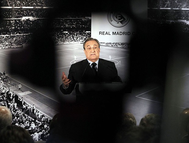 Florentino Perez presidente Real Madrid coletiva (Foto: EFE)