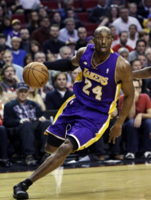 Kobe Bryant; Los Angeles Lakers - AP (Foto: AP)