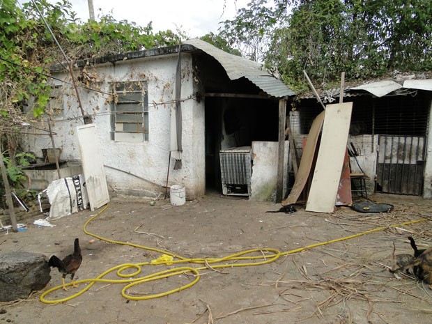 Mulher foi queimada e mantida em cárcere privada em Passos. (Foto: Helder Almeida / Clic Folha)