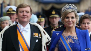 O rei Willem e a rainha Máxima (Foto: AFP)