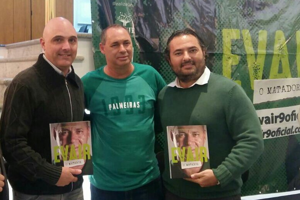 Evair elogia Borja e pede paciência com o atacante