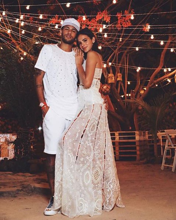 Neymar e Bruna Marquezine em Fernando de Noronha (Foto: Elvis Moreira)