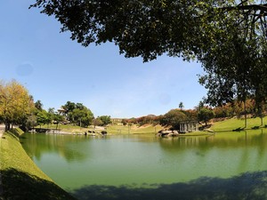 O parque da Quinta da Boa Vista, localizado em São Cristóvão, é a antiga residência da realeza.  (Foto: G1/Alexandre Durão)