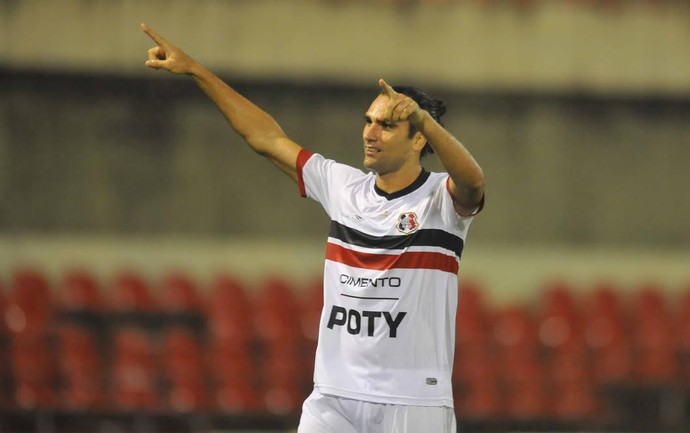 Santa Rita x Santa Cruz Copa do Brasil (Foto: Aldo Carneiro / Pernambuco Press)