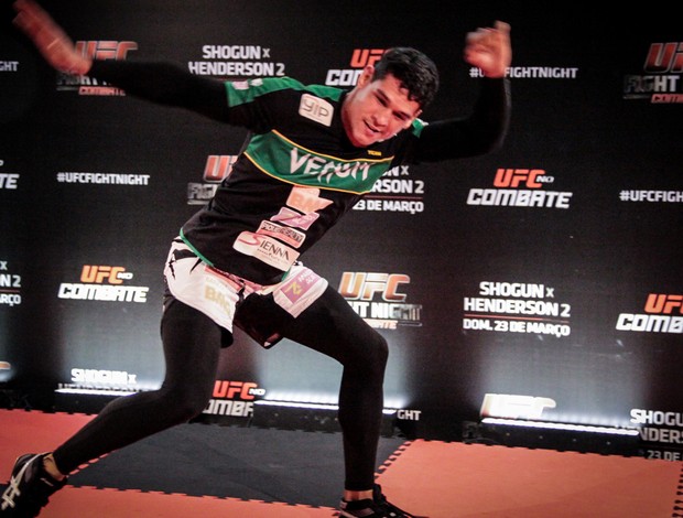 Cezar Mutante treino MMA UFC (Foto: Rodrigo Malinverni)