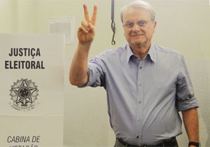 Márcio Lacerda, em Belo Horizonte, foi um dos eleitos em primeiro turno nas capitais. (Foto: Pedro Triginelli/G1)