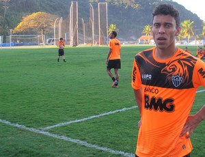 Marcos Rocha treino Atlético-MG (Foto: Thiago Benevenutte)