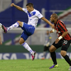Tobio se diz muito perto do Verdão e elogia: 