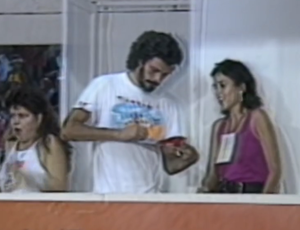 Memória: jurado no carnaval de 86, “animado” Sócrates revolta Portela