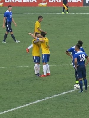 Gabriel gol Brasil Estados Unidos (Foto: Felipe Schmidt / GloboEsporte.com)
