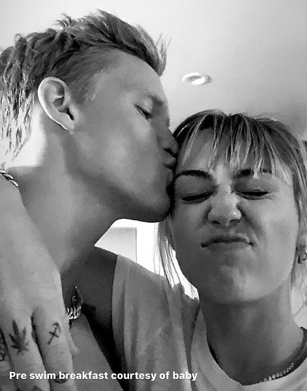 Cody Simpson e Miley Cyrus (Foto: Reprodução/Instagram) Cody Simpson e Miley Cyrus (Foto: Reprodução/Instagram)
