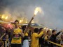 Árbitro relata uso de sinalizadores por parte da torcida do Criciúma