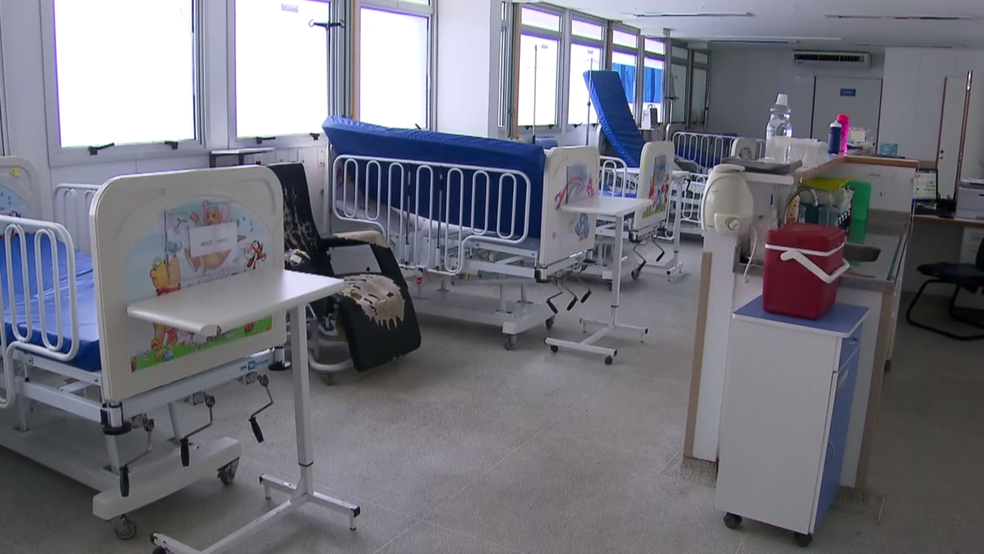 Interior da pediatria do Hospital Regional do Gama, no DF (Foto: TV Globo/Reprodução)