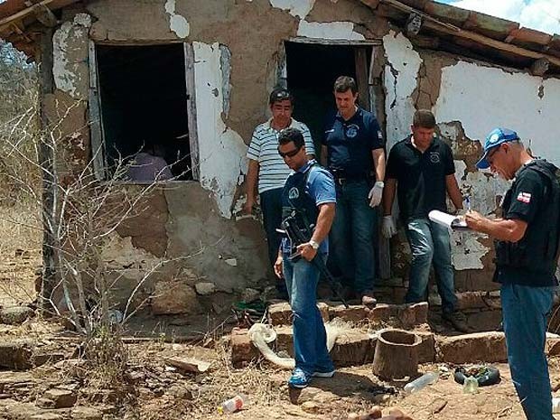 Quatro pessoas foram encontradas mortas na zona rural de Serra Preta. (Foto: Aldo Matos/ Acorda Cidade)