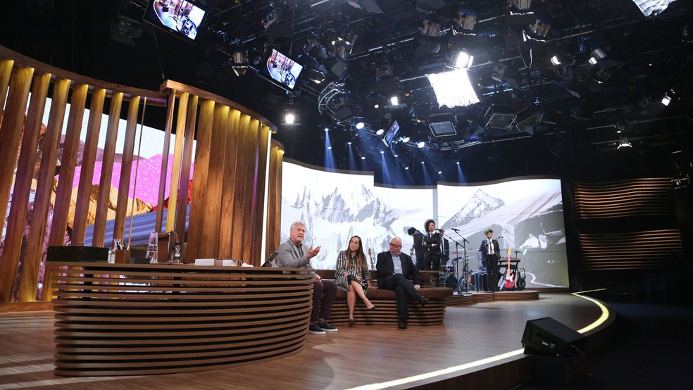 Cenário do talk show 'Conversa com Bial' (Foto: TV Globo/Carol Caminha)