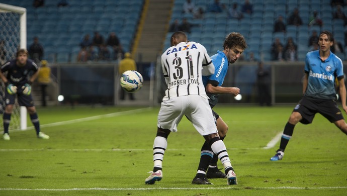Sem perder duas seguidas há três meses, Corinthians encara 