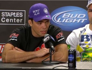 Lyoto Machida na coletiva do UFC (Foto: Reprodução / Youtube)