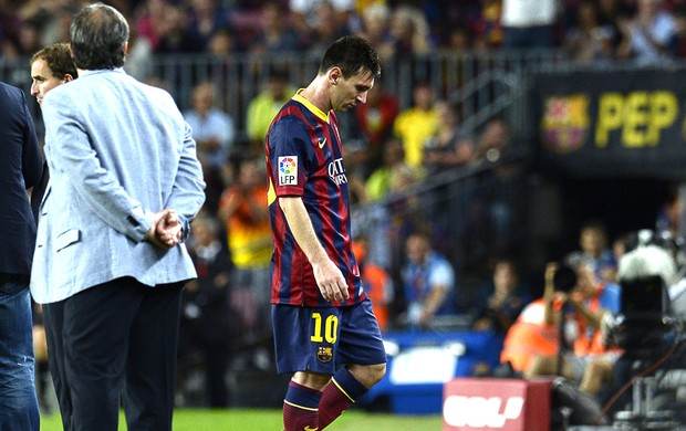 Messi substituido (Foto: AFP)