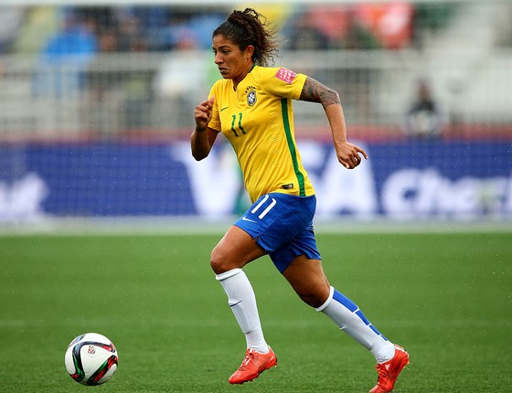 A jogadora Cristiane, do Brasil, em partida da Copa do Mundo feminina de futebol de 2015 (Foto:  Elsa/Getty Images)